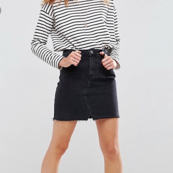 black raw hem denim skirt